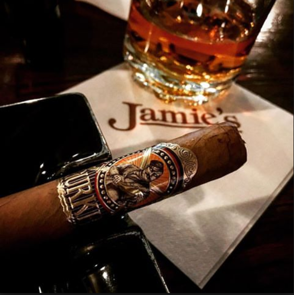 Jamie's Cigar Bar