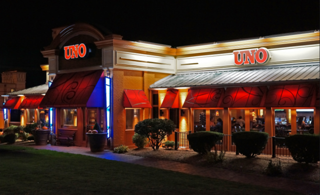 Uno Bar and Grill